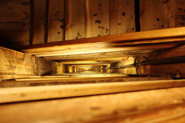 Come montare il corrimano delle scale di casa fai da te e in sicurezza
