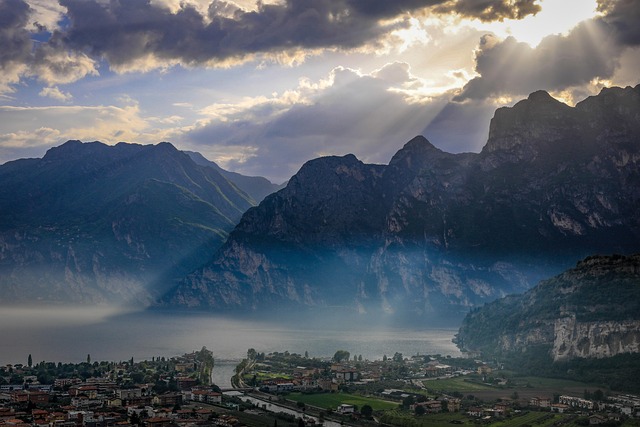 Cosa fare al Lago di Garda se piove? Tutte le attività da non perdere