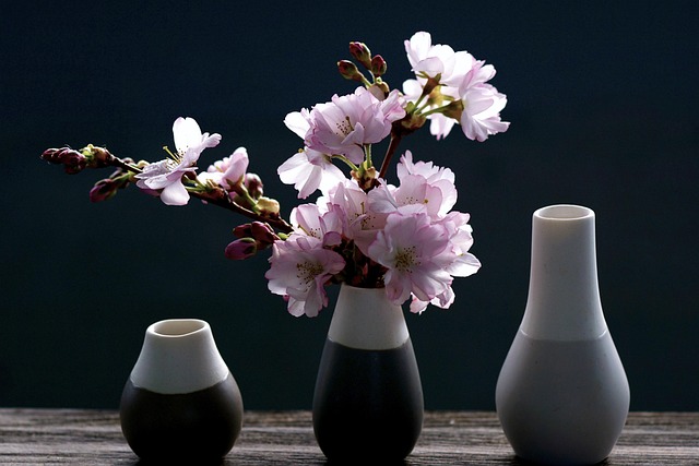 Lo zucchero nel vaso dei fiori recisi funziona davvero? Come usarlo Lo zucchero nel vaso dei fiori recisi funziona davvero? Come usarlo